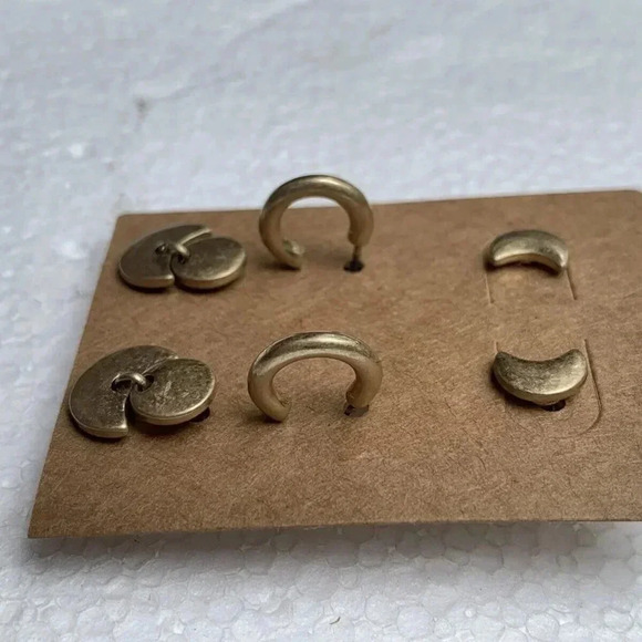 Nordstrom Fashion Jewelry 3-Pairs Gold Tone Stud / Drop Earrings - Picture 2 of 3